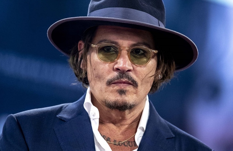 Johnny Depp renuncia a la saga 'Animales fantásticos' y