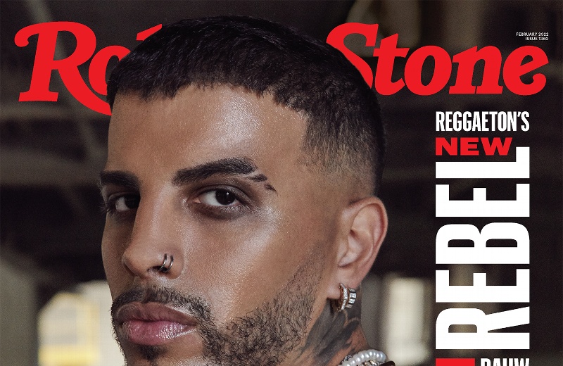 Rauw Alejandro en la portada de la revista Rolling Stone 