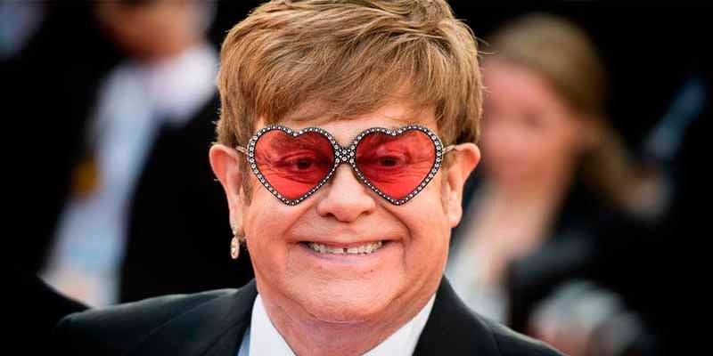 Elton John cancela conciertos tras dar positivo a COVID-19