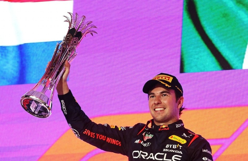 ¡Orgullo nacional! 'Checo' Pérez gana el Gran Premio de Arabia Saudita