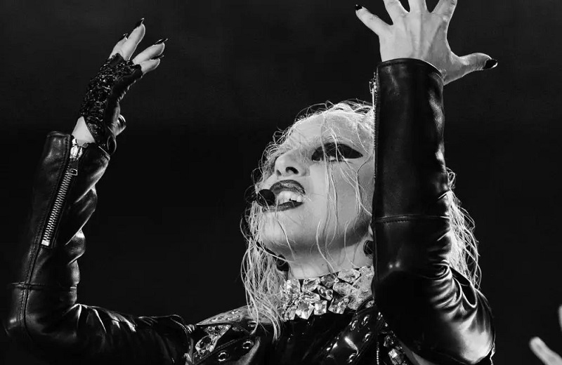Lady Gaga anuncia nuevo disco en película de su concierto para Max